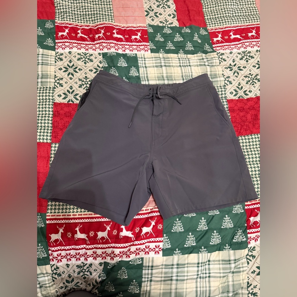 Ten thousand foundation short size XL